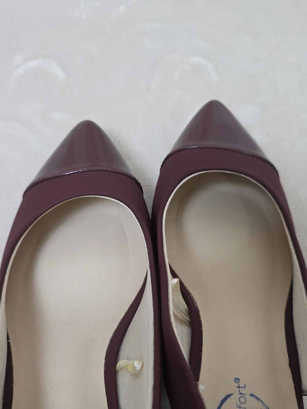NWOT Simply Comfort Lifestyle Burgundy Slingback Kitten Heel Pumps Women's 9.5W - Picture 11 of 12